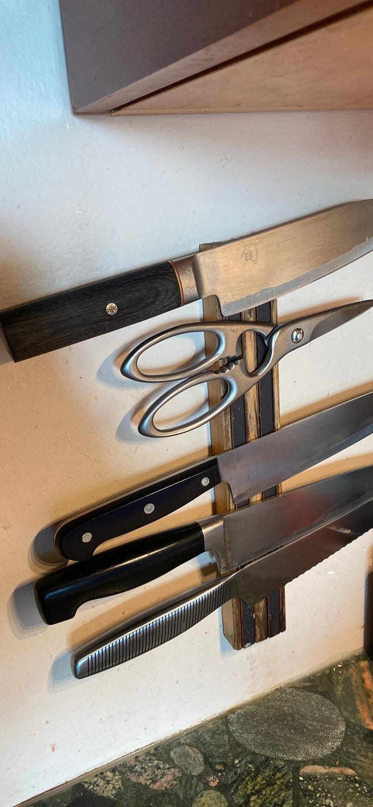 ZWILLING TWIN L Kitchen Shears | Made with Special Formula Steel for Durability. Built-in Bottle Opener, Ultra-sharp micro-separated blades customer photo 2