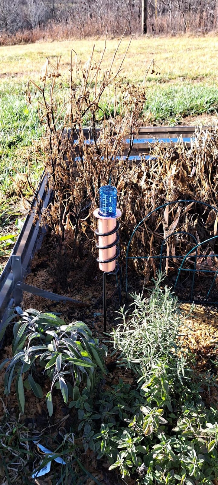 WCRG Copper Rain Gauge for Yard, Steel Stake - Outdoor Sprinkler Gauges, Shatterproof, Winter-Safe, Accurate, Decorative - The Original Floating Rain Gauge, USA Assembled & Designed customer photo 2