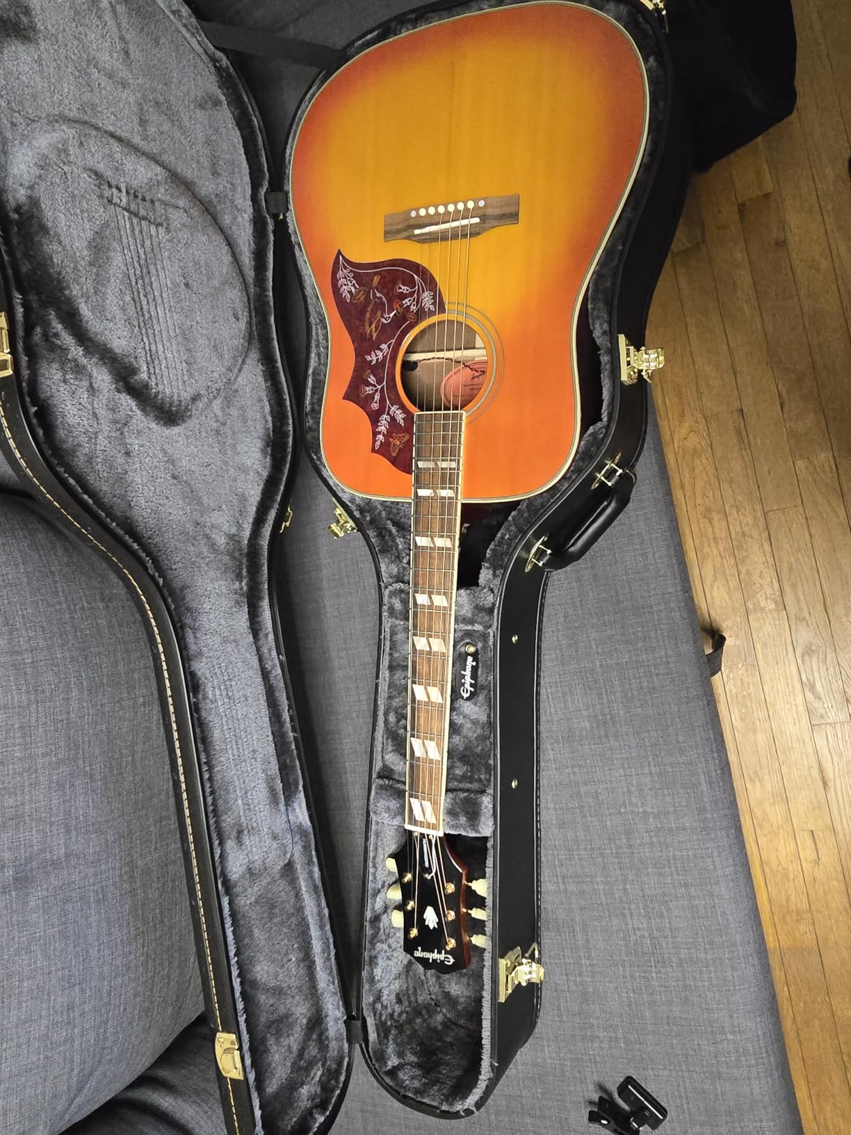 Epiphone Case Epiphone Dreadnought Acoustic customer photo 2