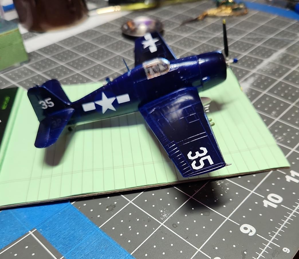 Academy WWII U.S. Navy Fighter F6F-3/5 Hellcat Model Kit customer photo 1
