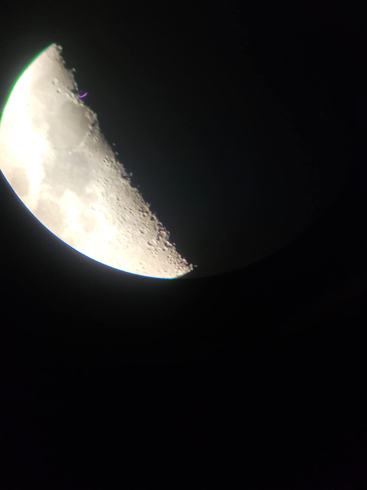 Celestron - NexStar 102SLT Computerized Telescope - Compact and Portable - Refractor Optical Design - SkyAlign Technology - Computerized Hand Control - 102mm Aperture customer photo 2