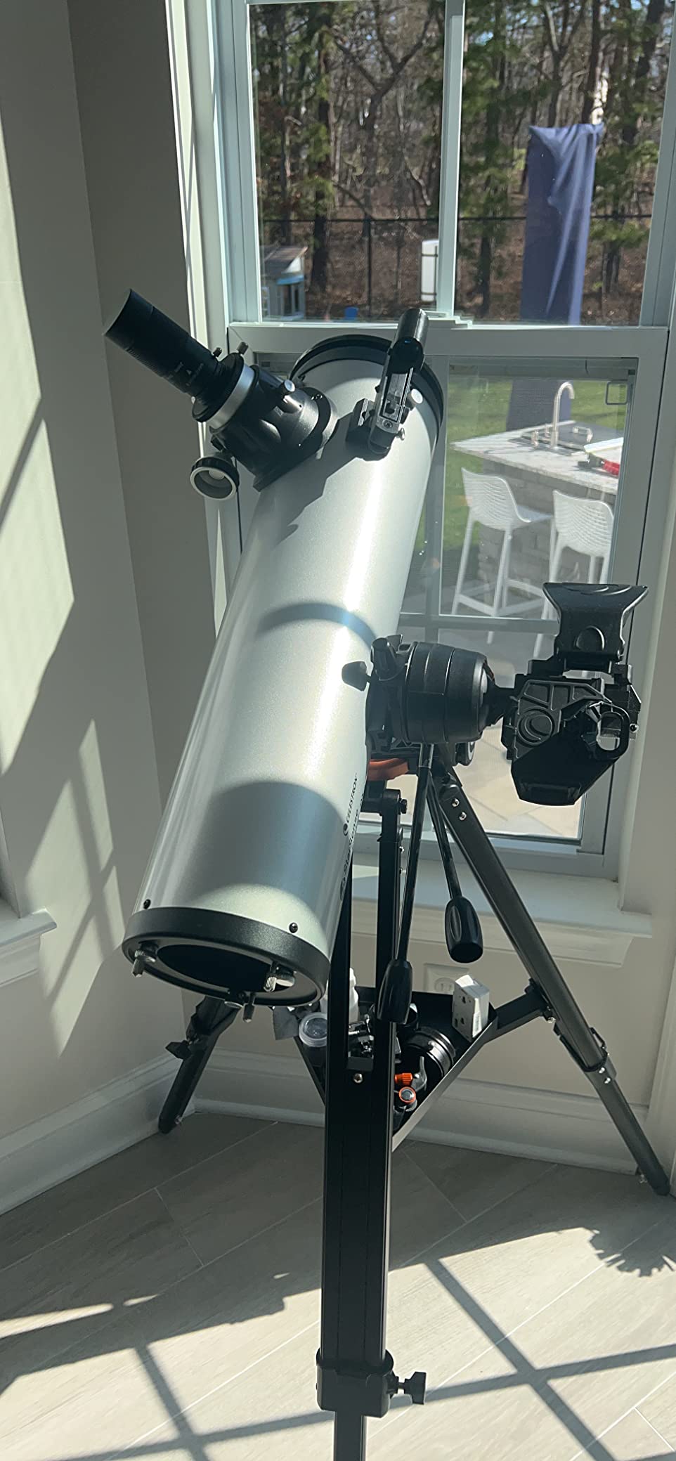 Celestron 8-24mm Zoom Telescope Eyepiece with Fully Multi-Coated Optics | Variable 8-24mm Magnification, One Eyepiece Replaces Multiple Focal Lengths, Smooth Twist-Zoom Operation, 1.25