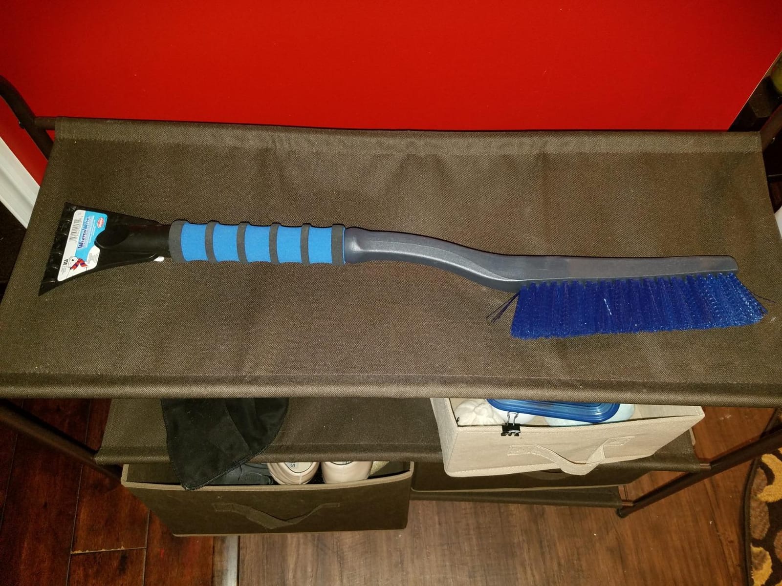 Mallory 532 26 Inch Snow Brush with Ice Scraper for Cars, Trucks, SUVs, RVs, and More customer photo 2