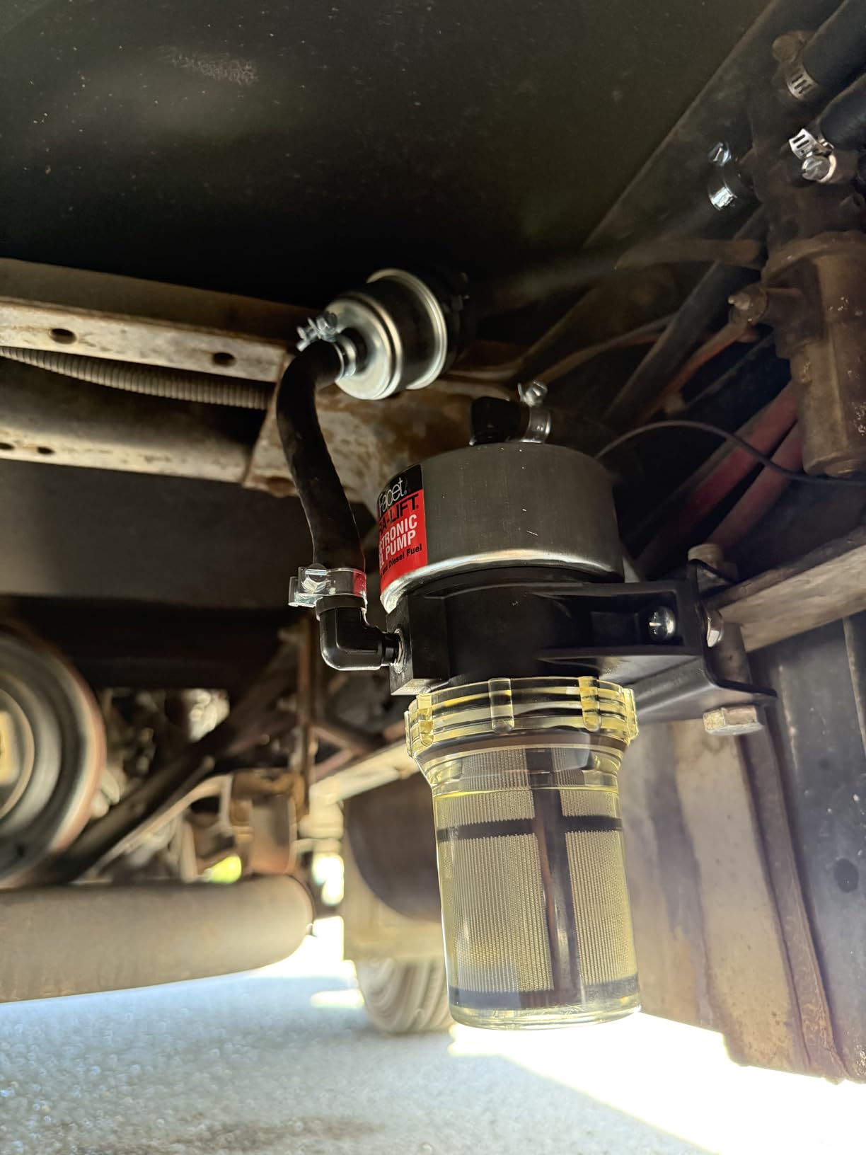 WIX 33033 Universal In-Line Fuel Filter with 3/8