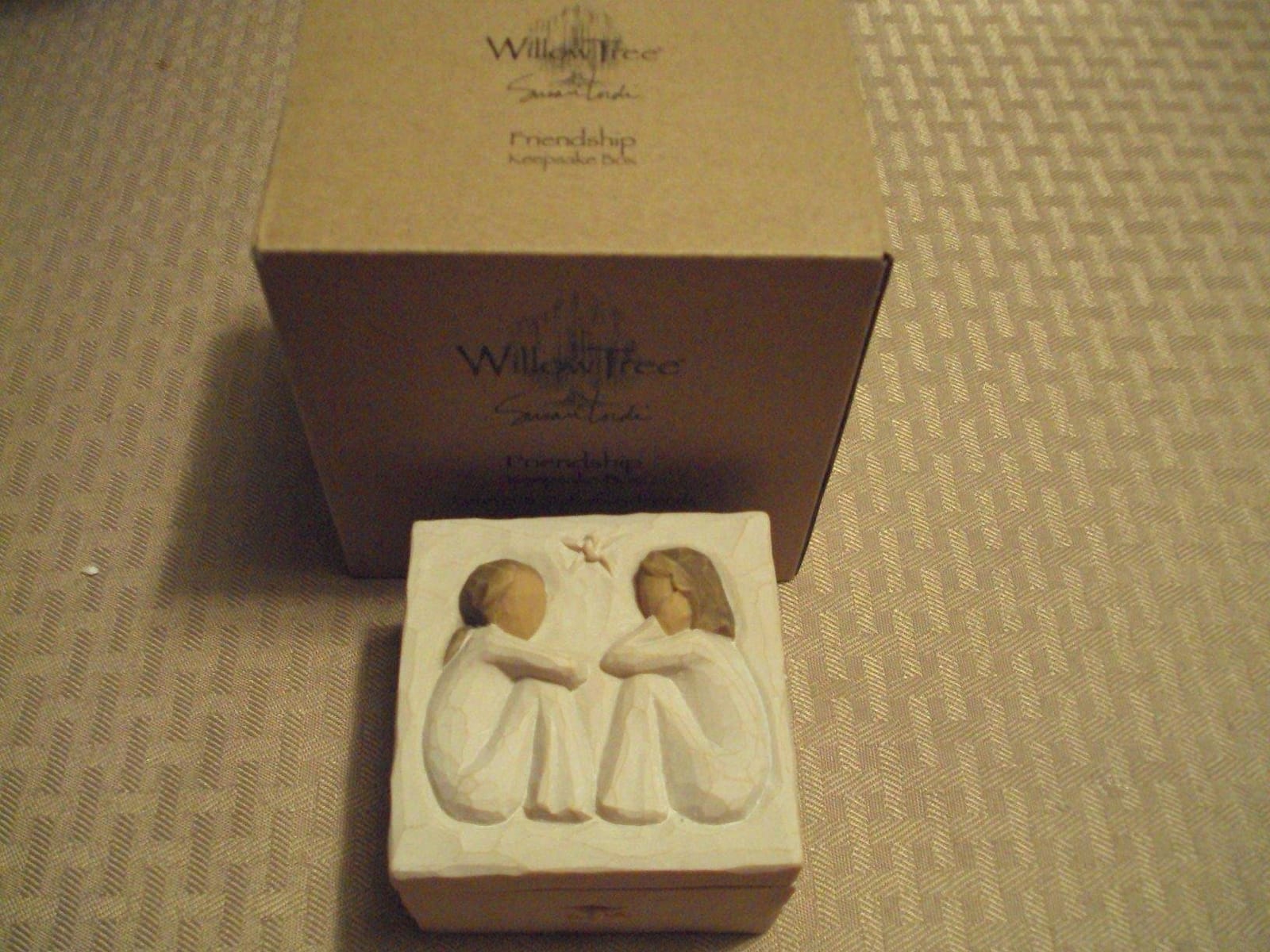 Willow Tree Friendship Keepsake Box, Sculpted Hand-Painted Bas-Relief Box customer photo 2