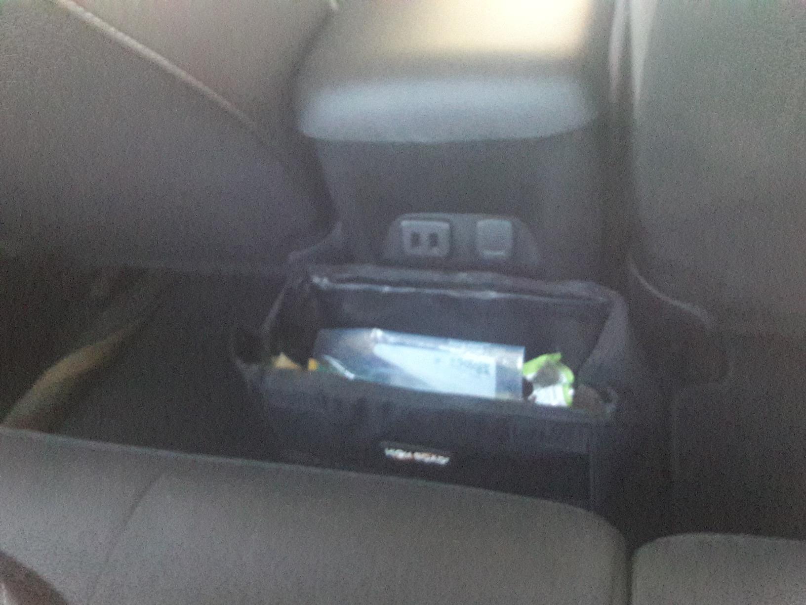 Weighted Car Trash Can with Lid, Storage Pocket and Leakproof Liner customer photo 2