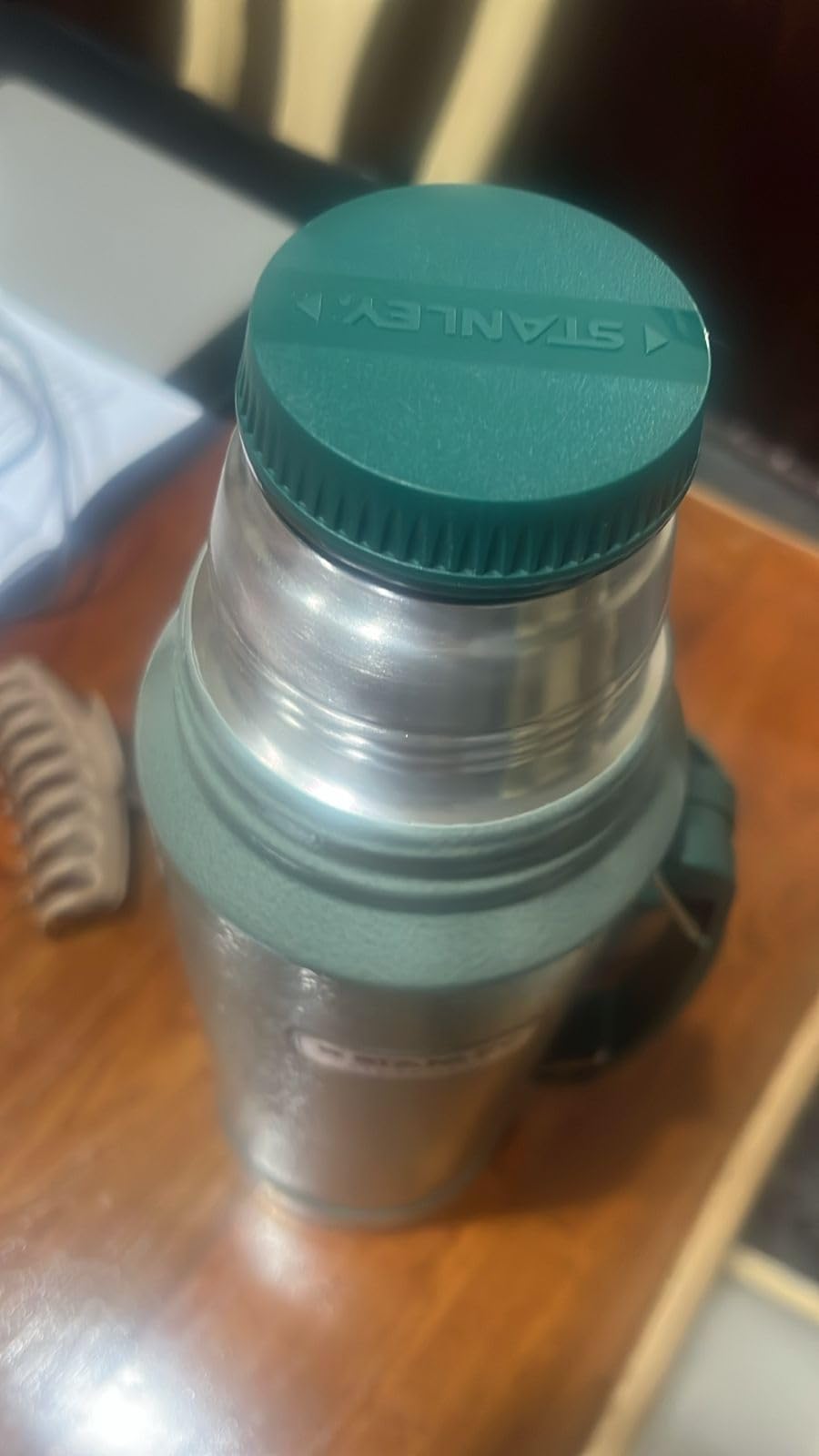 Stanley Heritage Classic Vacuum Bottle with Handle 2.0 qt | Wide Mouth with Leakproof Cup Lid | Keep Drinks Hot or Cold for Travel | Insulated Stainless Steel Thermal Bottle | Hammertone Green customer photo 2