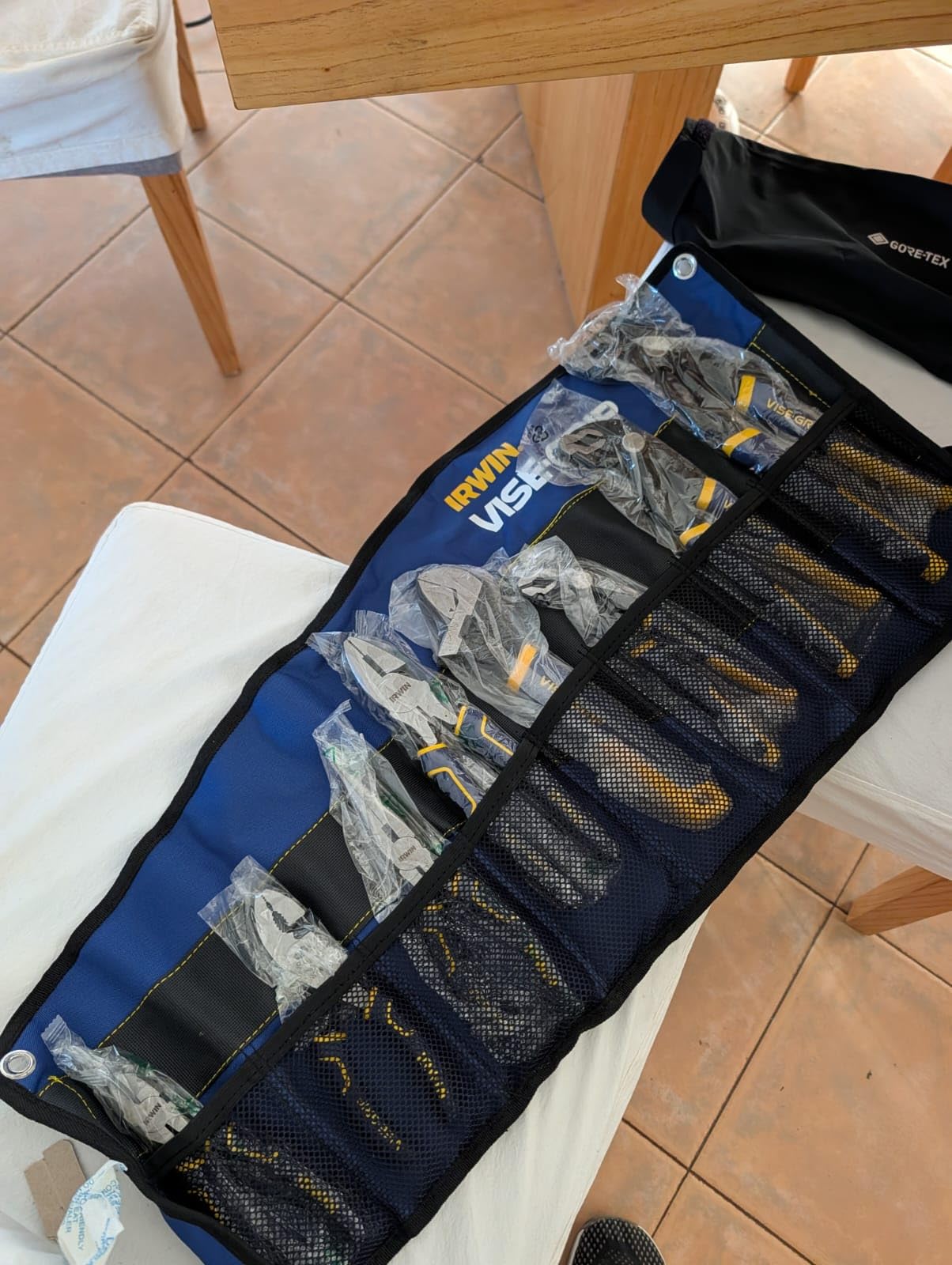 IRWIN Tools VISE-GRIP GrooveLock Pliers Set, 8 Piece, 2078712 customer photo 2