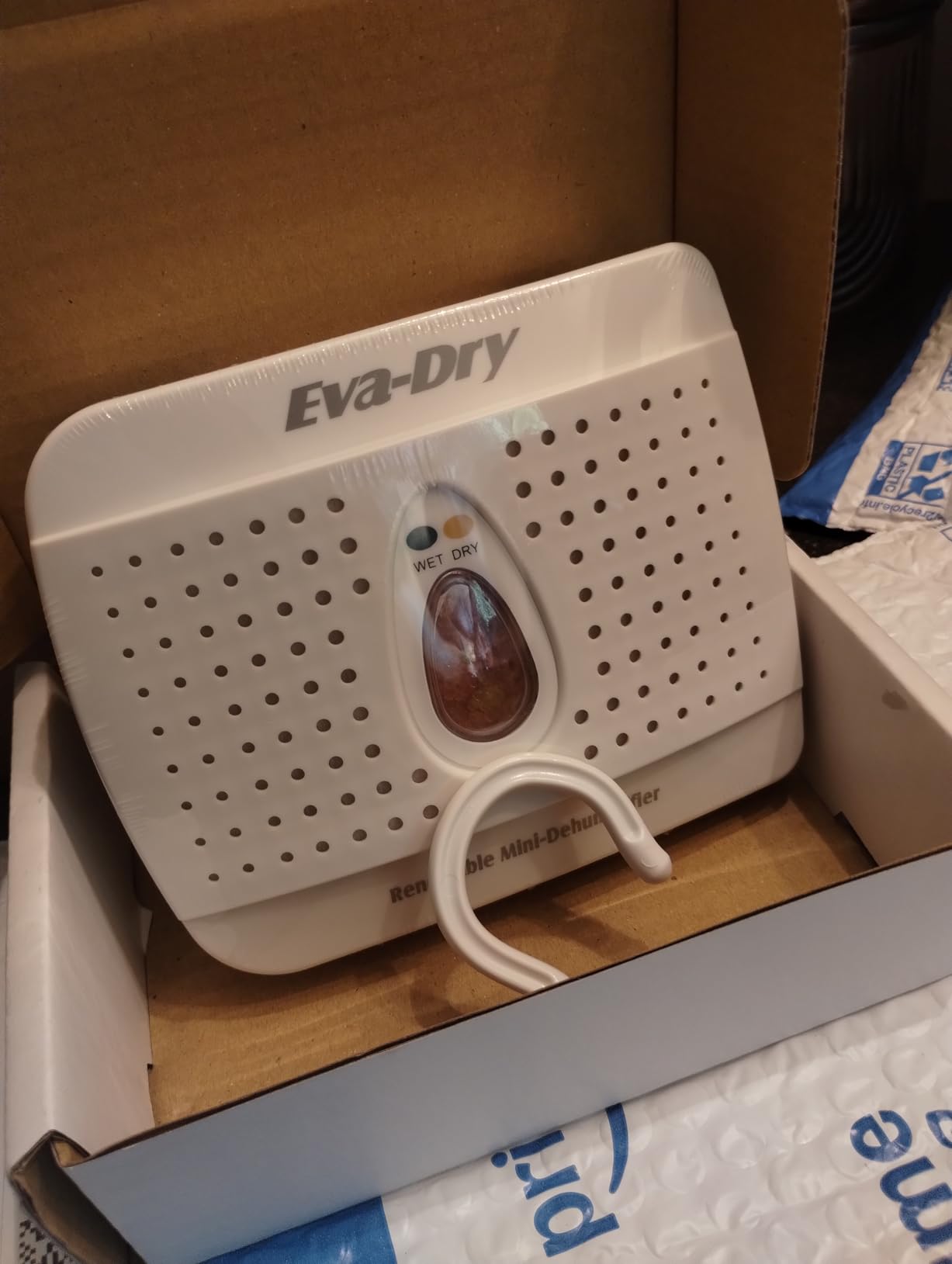 Eva-Dry Wireless Mini Dehumidifier, White (E-333) customer photo 1