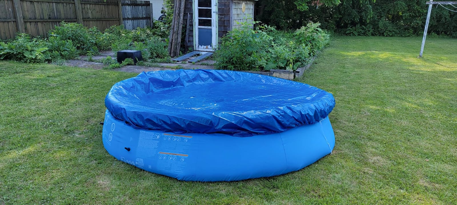 Intex 28120EH Easy Set Inflatable Swimming Pool: 10ft x 30in - Puncture-Resistant Material - Quick Inflation - 1018 Gallon Capacity - 23in Water Depth customer photo 2