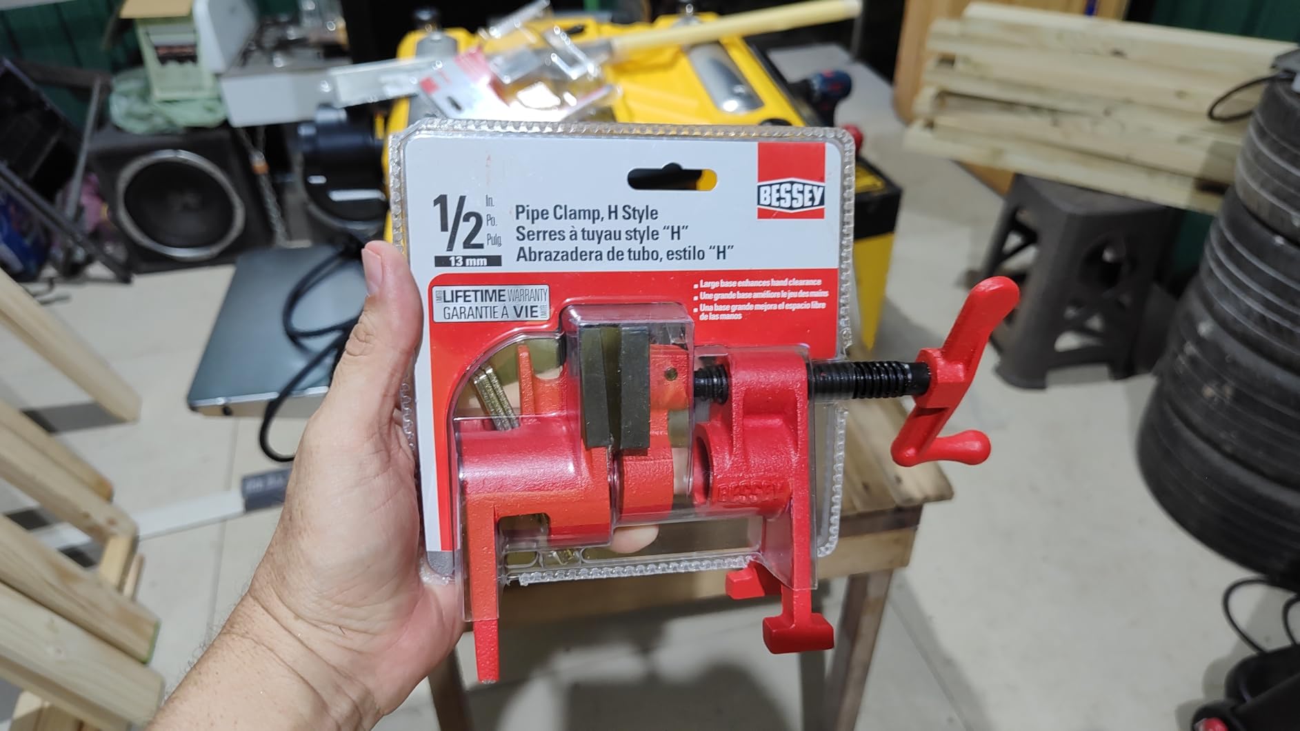 Bessey BPC-H34, 3/4-In. H Style Pipe Clamp - Incredibly Versatile, Easy To Assemble, Indespensable Workshop Clamp For Woodworking, Carpentry, Home Improvement, and DIY Projects customer photo 1