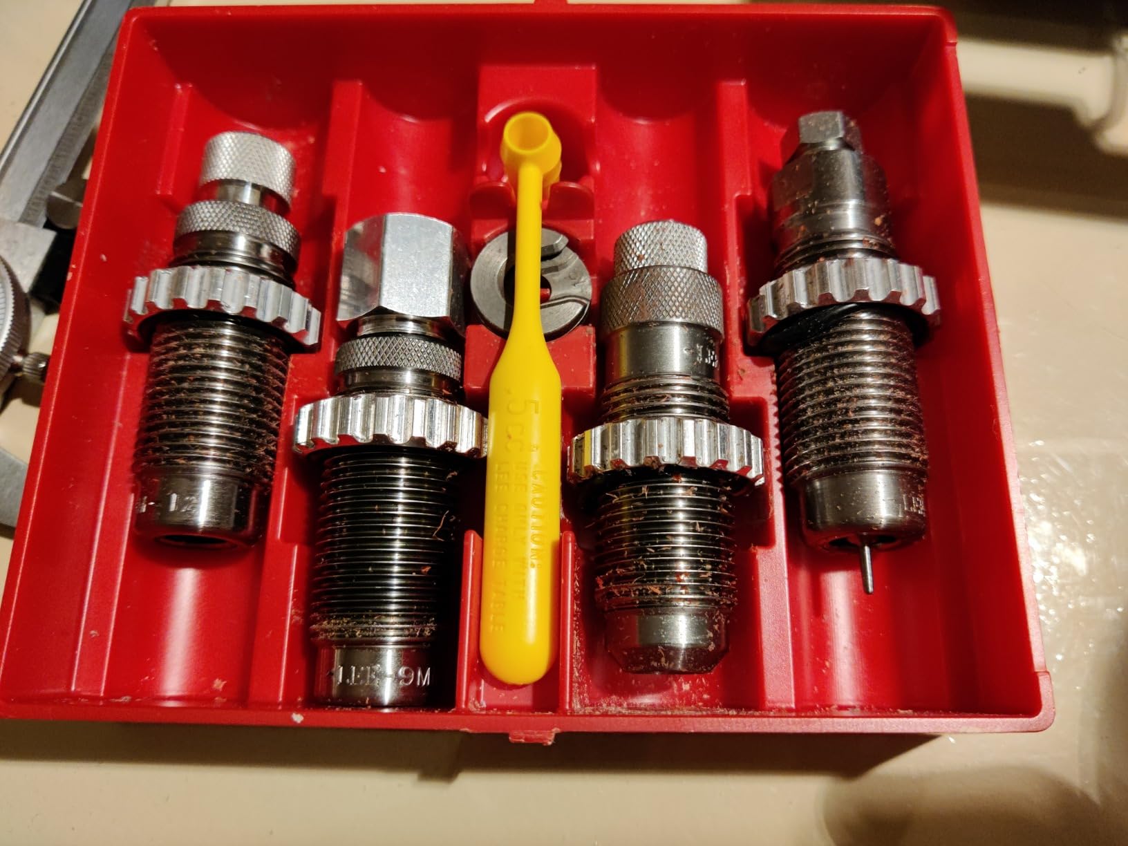 LEE Precision 90963 9-mm Carbide 4-Die Set Luger (Grey) customer photo 1
