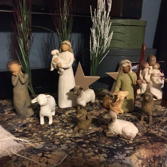 Willow Tree 6-piece Nativity, Sculpted Hand-Painted Set of Figures customer photo 2