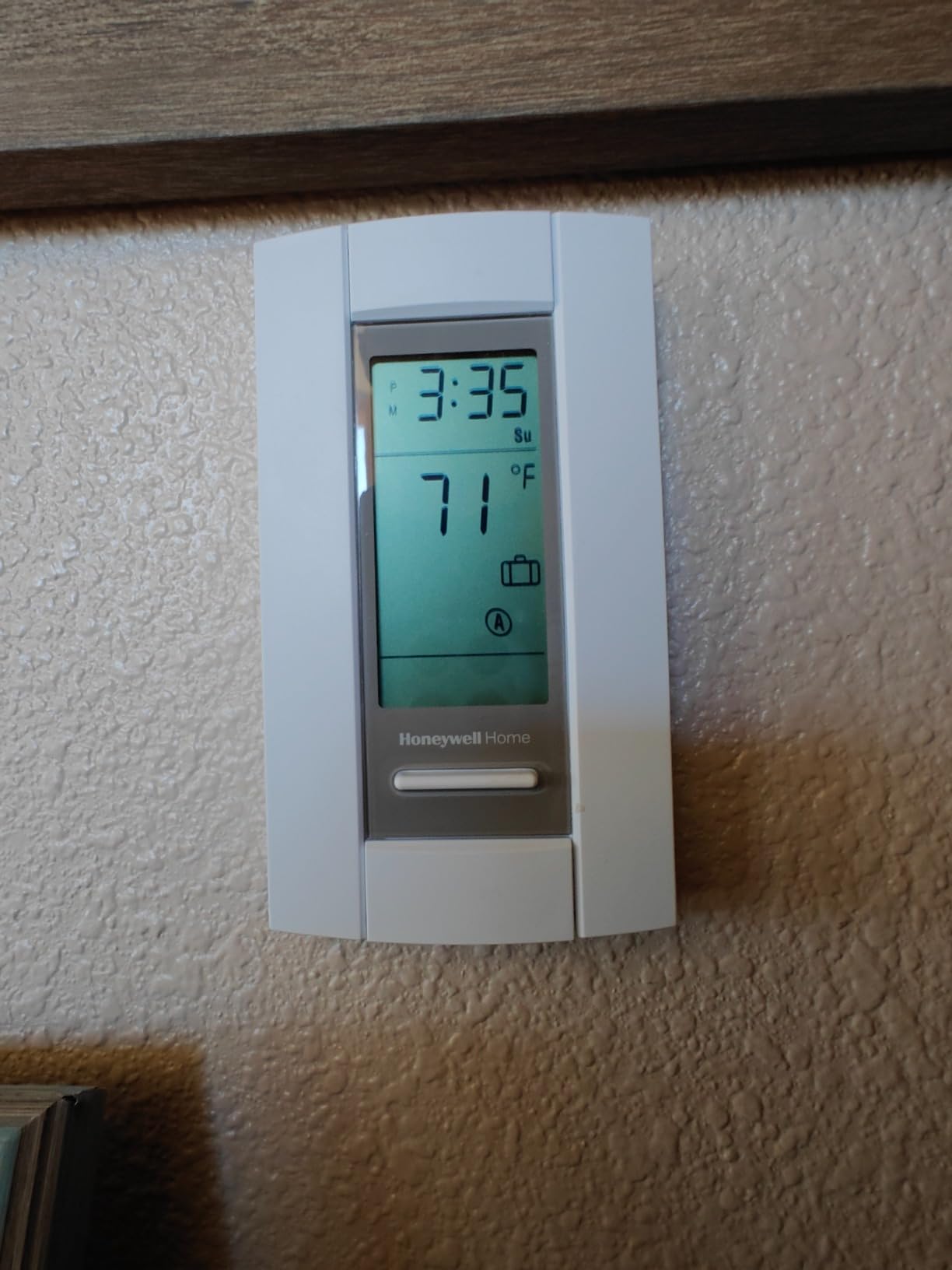 Honeywell TL8230A1003 Electric Heat Digital 7 Day Programmable Thermostat customer photo 1