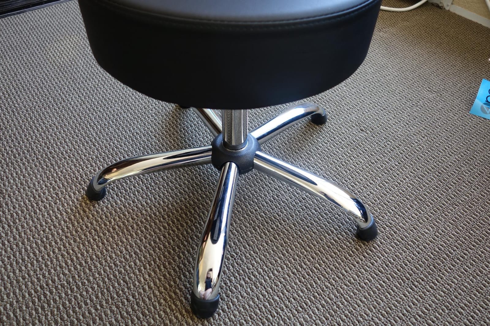 Boss Office Products B245-BK Be Well Medical Spa Stool with Back, Black customer photo 1