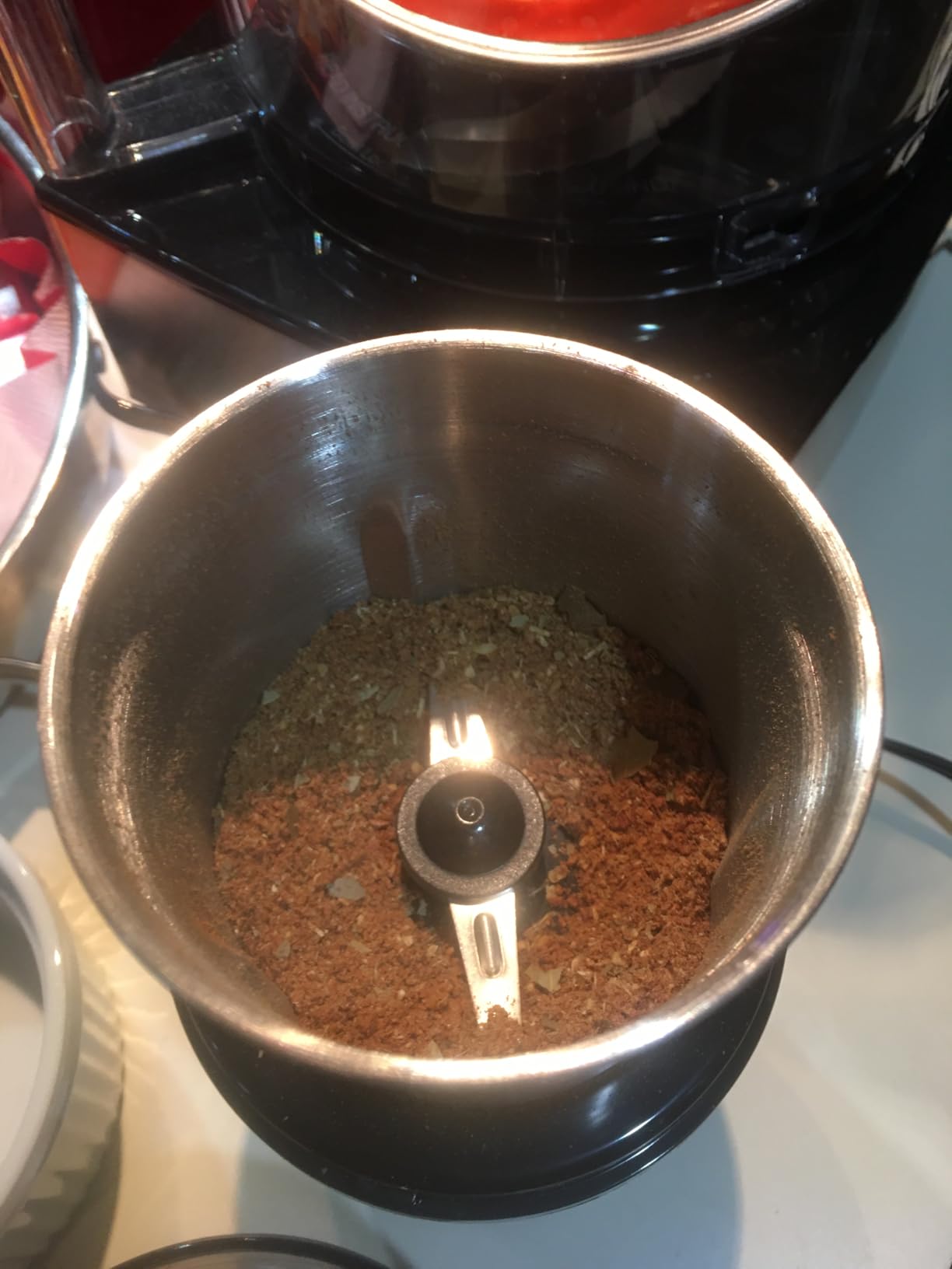 Cuisinart Spice and Nut Grinder, Push-Top Lid for On/Off, Dishwasher Safe SG-10 customer photo 1