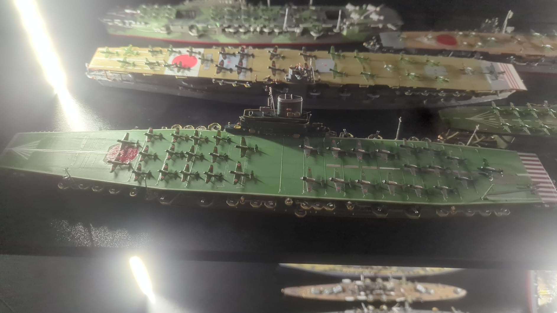 Tamiya 31215 Model - Boat - Aircraft Carrier Shinano customer photo 1
