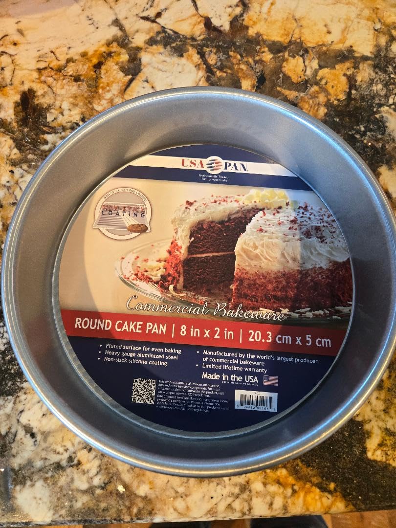 USA Pan Bakeware Nonstick Round Cake Pan, 9-Inch customer photo 1