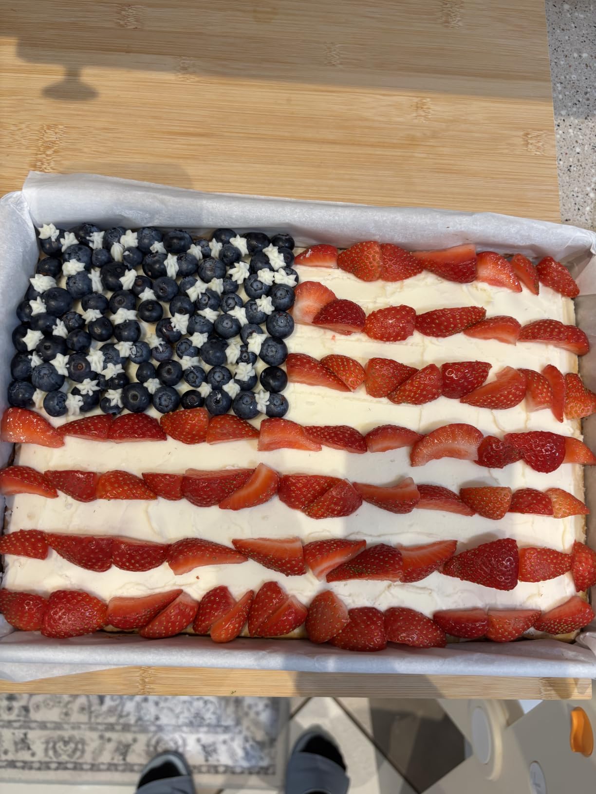 USA Pan Bakeware Nonstick Rectangular Cake Pan, 9 x 13-inch customer photo 1