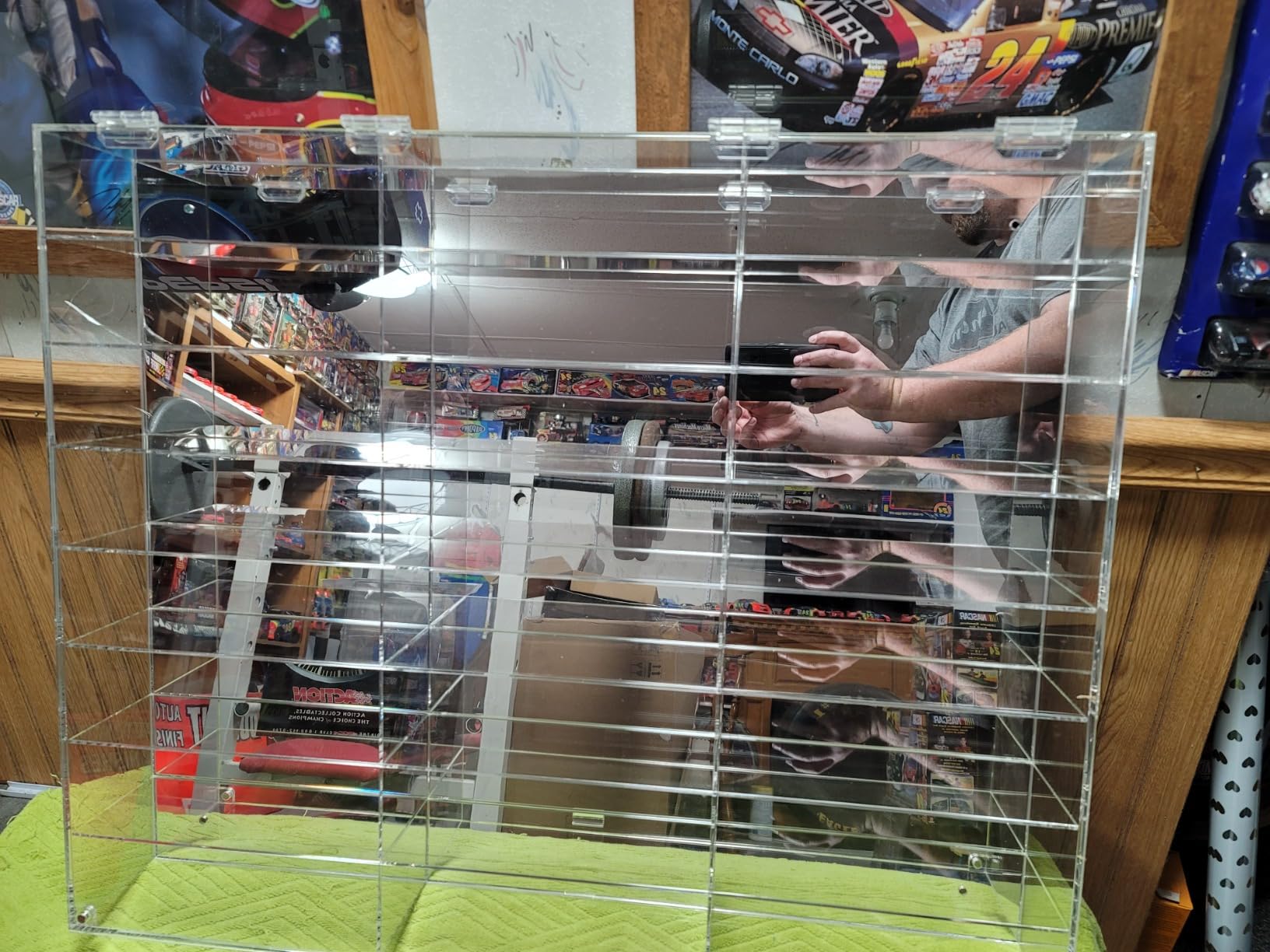 Clear Acrylic Display Case for 1:24 Scale Diecast Toy Model Cars - 98% UV Protection, 4mm Thick Acrylic 24 Compartments customer photo 2