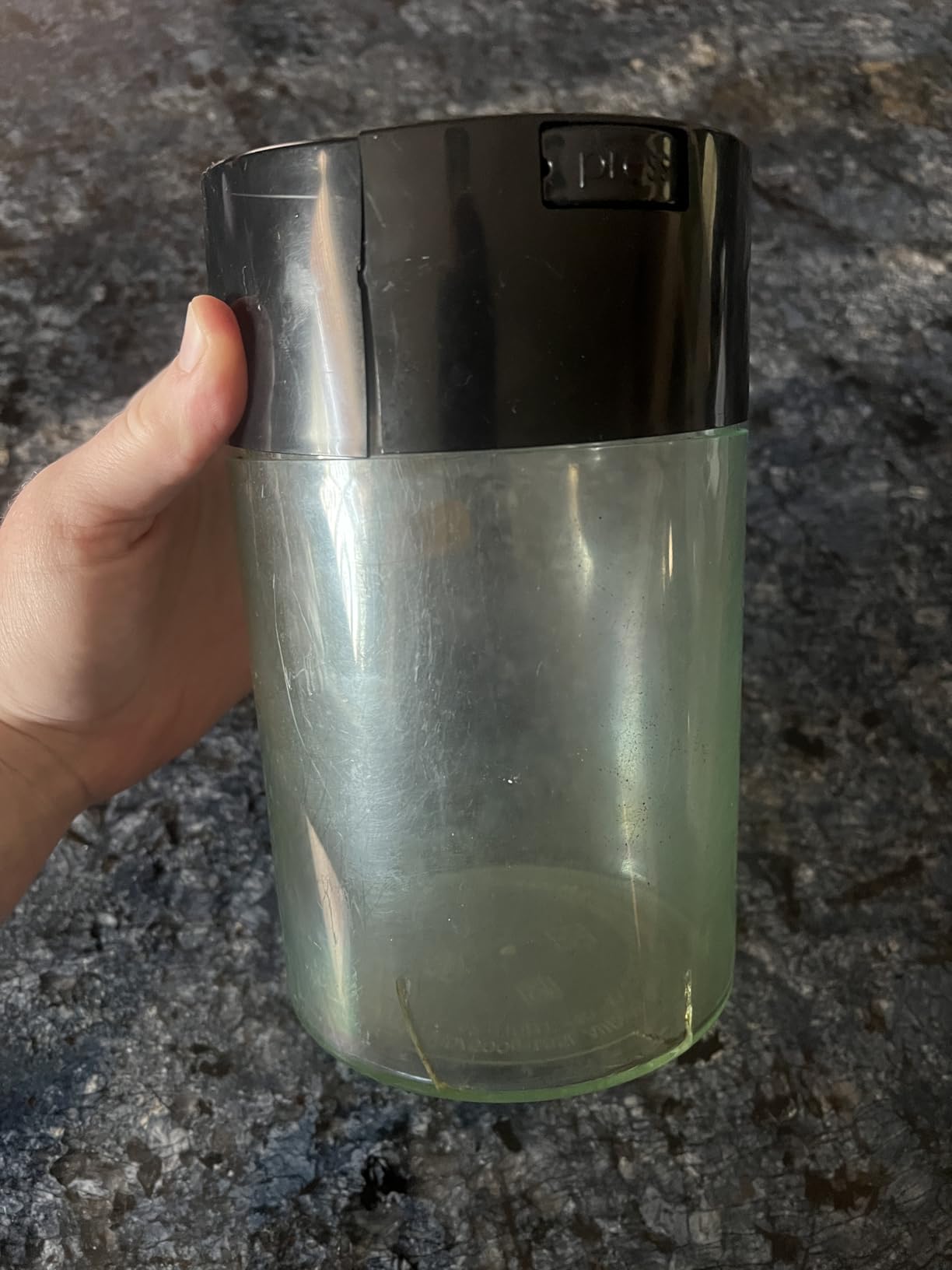 COFFEEVAC 1 LB Airtight Coffee Bean Storage Container, Patented Vacuum Seal, 1.85L customer photo 2