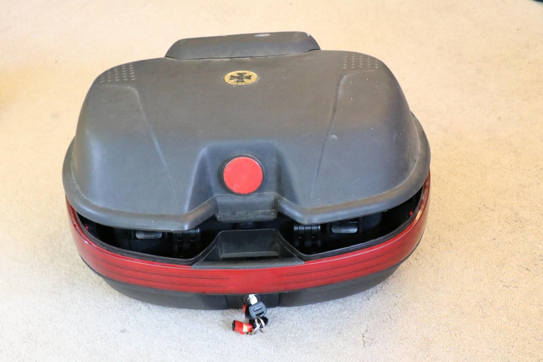 Pelican 1450 Case With Foam (Yellow) customer photo 1
