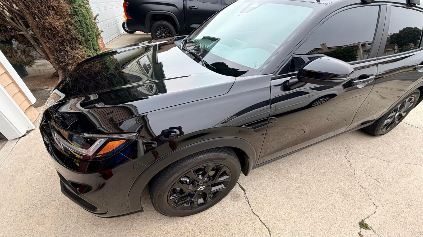 Meguiar's Ultimate Polish, High-Gloss Polish for a Show Car Shine, 16 oz customer photo 1