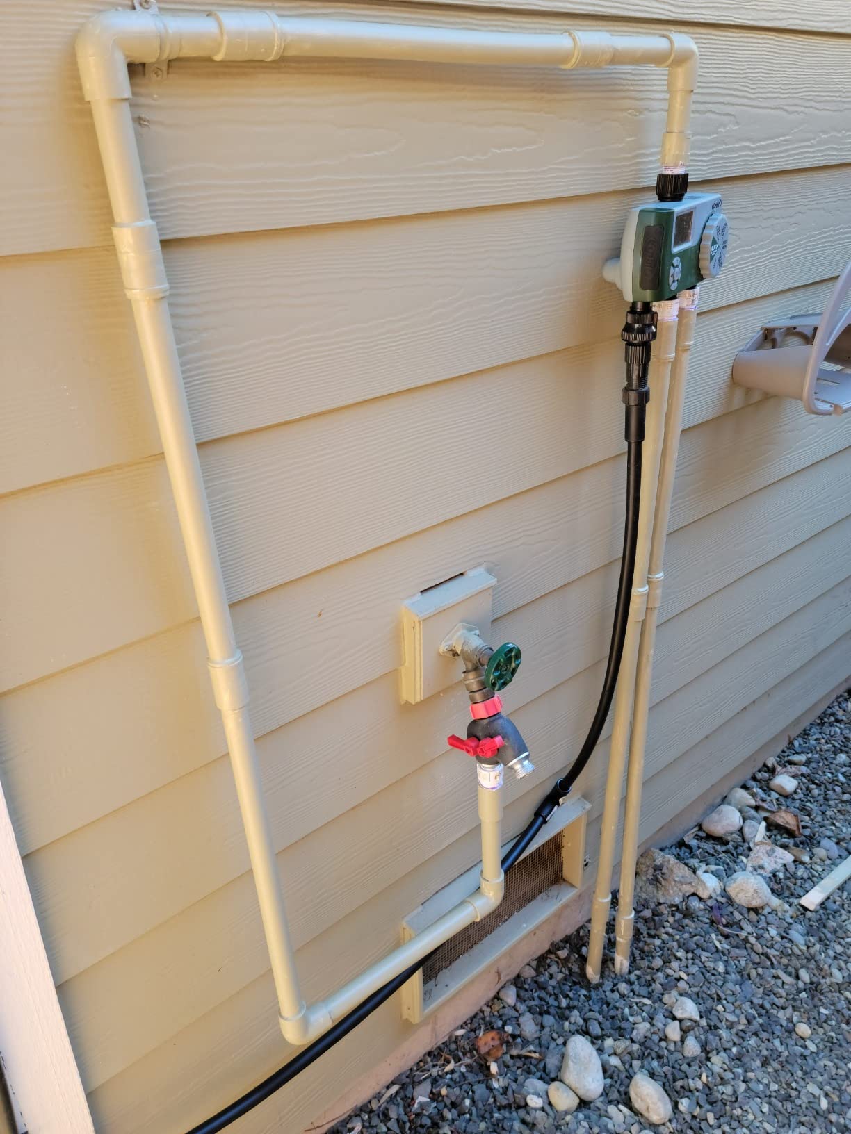 Orbit Programmable Digital Hose Watering Timer - 1 Outlet - Battery Powered - with LCD Screen - Built-in Rain Delay - Water-Resistant - 62061 customer photo 1
