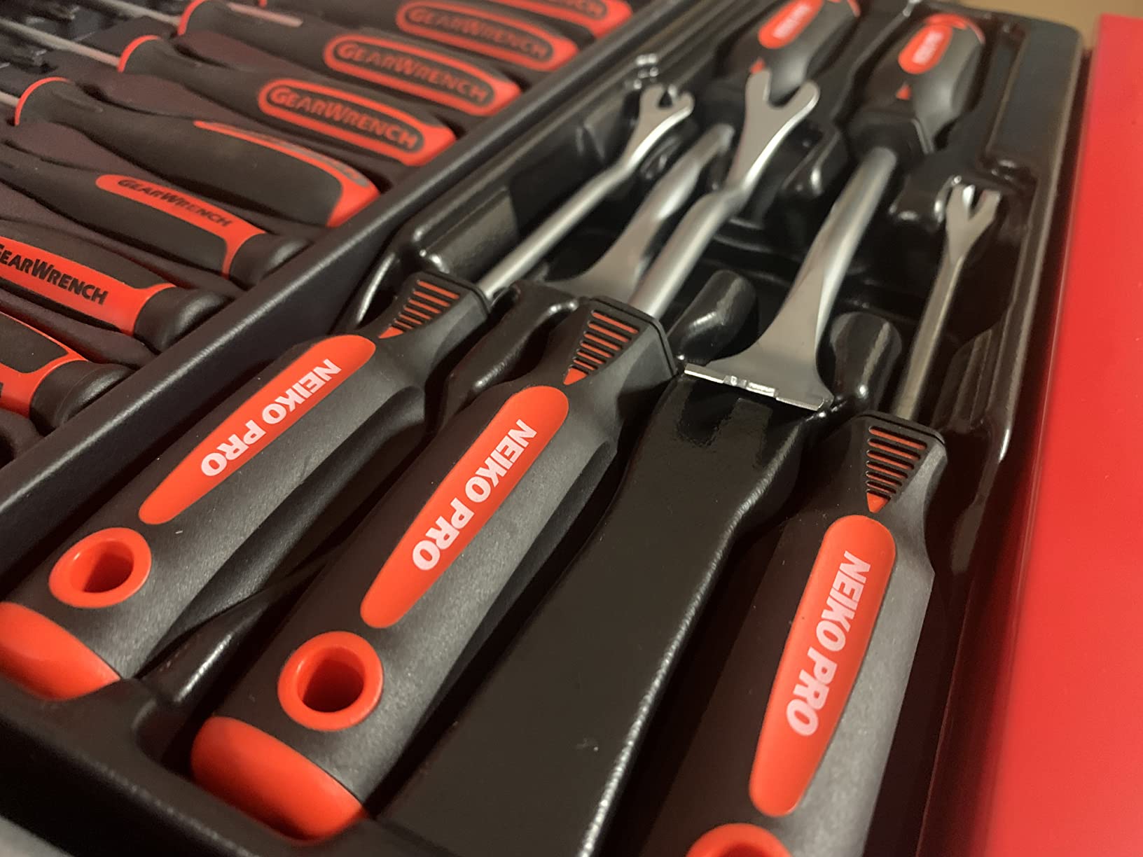 Neiko 20596B Auto Trim Panel Removal Tool Set with Soft Grip (5 Piece) customer photo 1