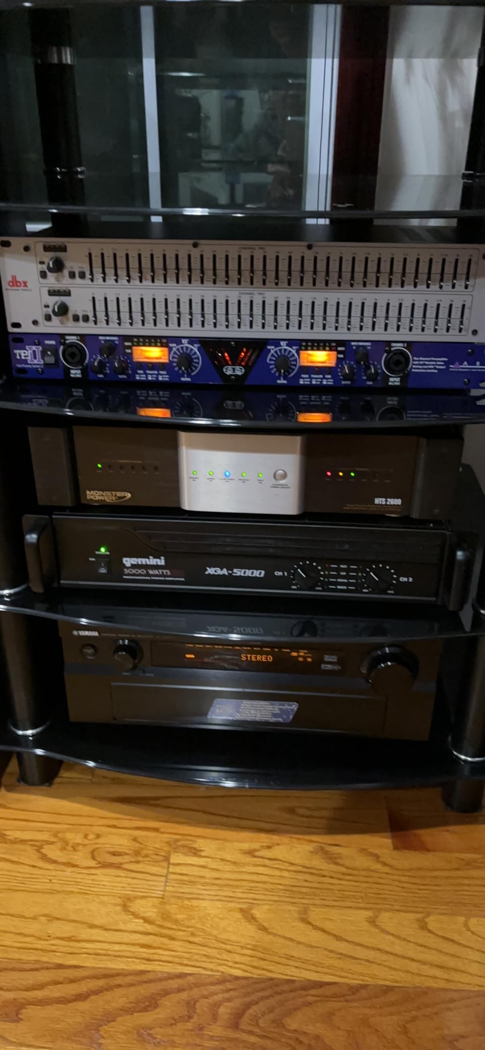 dbx 231s Dual Channel 31-Band Equalizer customer photo 1