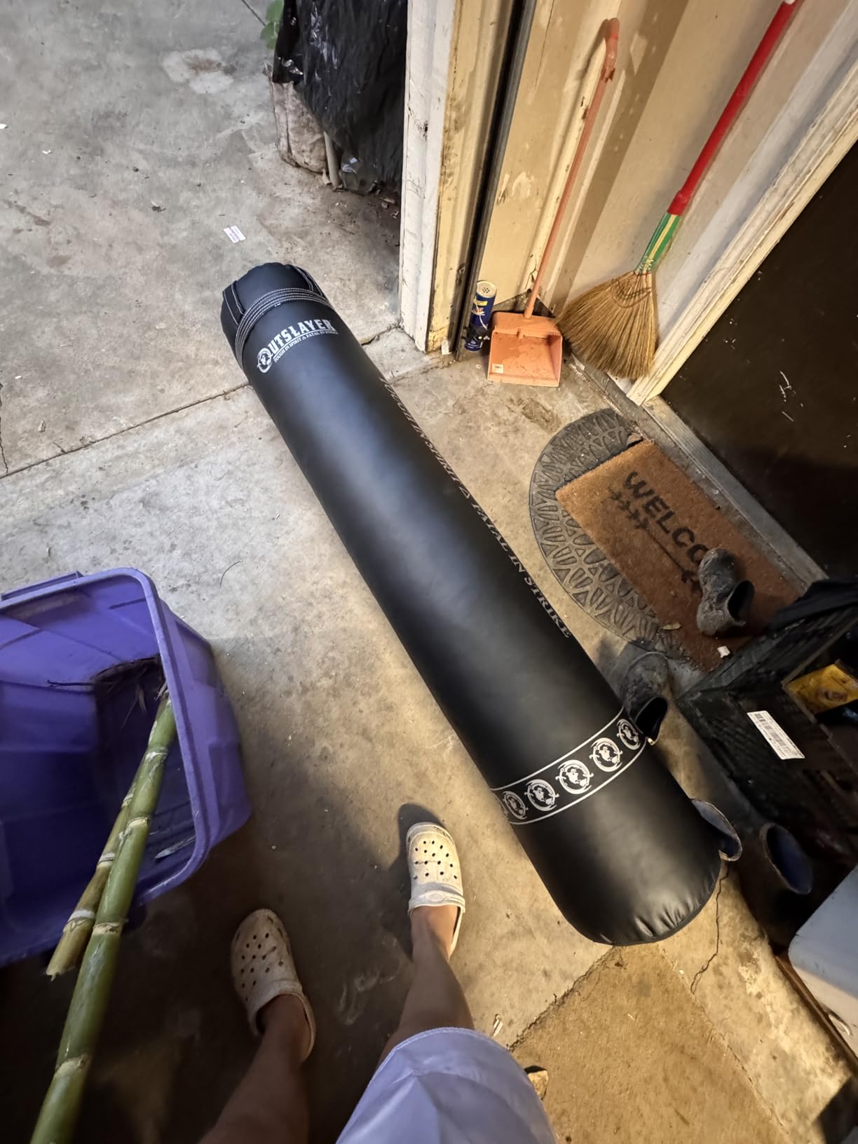 Outslayer Muay Thai Kickboxing Heavy Punching Bag 6ft 130 lb, Made in USA customer photo 2