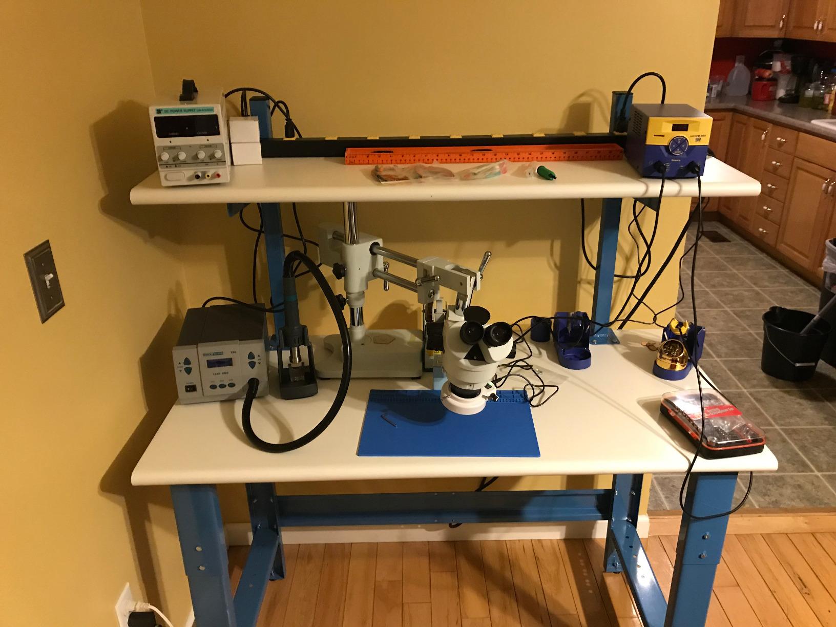 AmScope SM-4 Series Simul-Focal Zoom Trinocular Stereo Microscope - 3.5X-90X Magnification - Professional Laboratory Microscope with Camera Port & Double-Arm Boom Stand customer photo 2