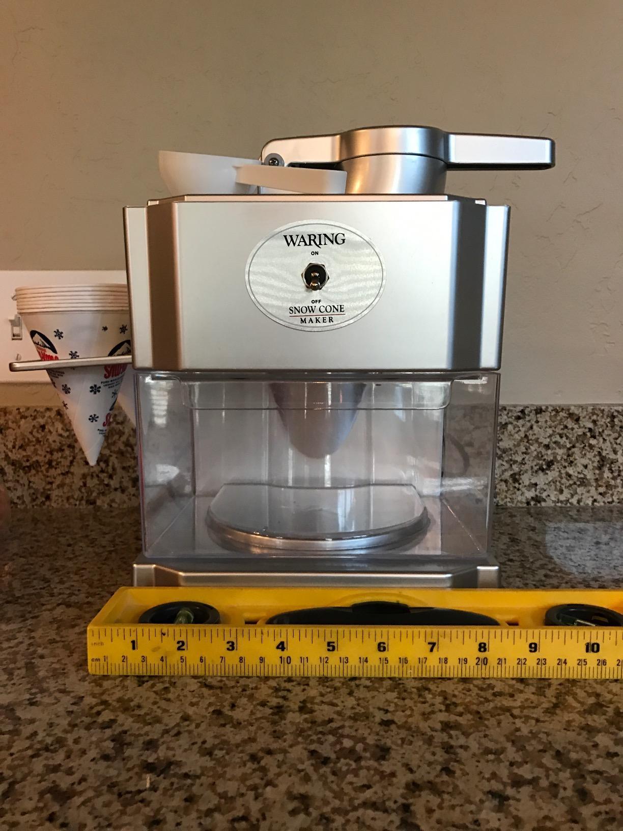 Waring Pro SCM100 Professional Snow Cone Maker customer photo 1