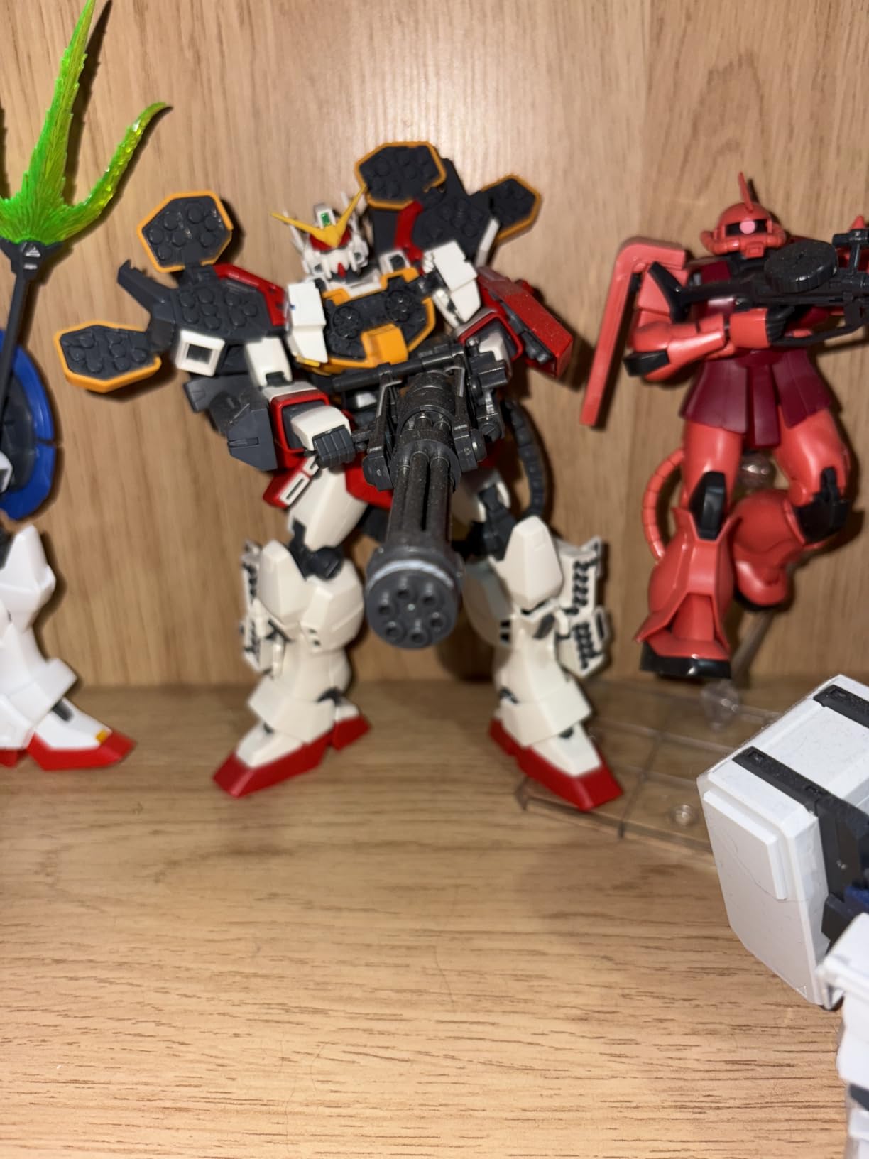Bandai Gundam Heavyarms Ver EW 1/100 Master Grade customer photo 2