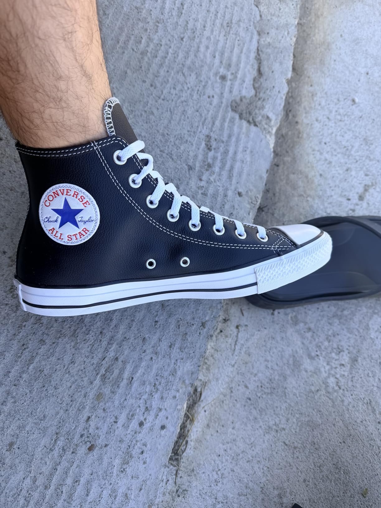 Converse Unisex Adult Chuck Taylor All Star Leather High Top Sneaker customer photo 1