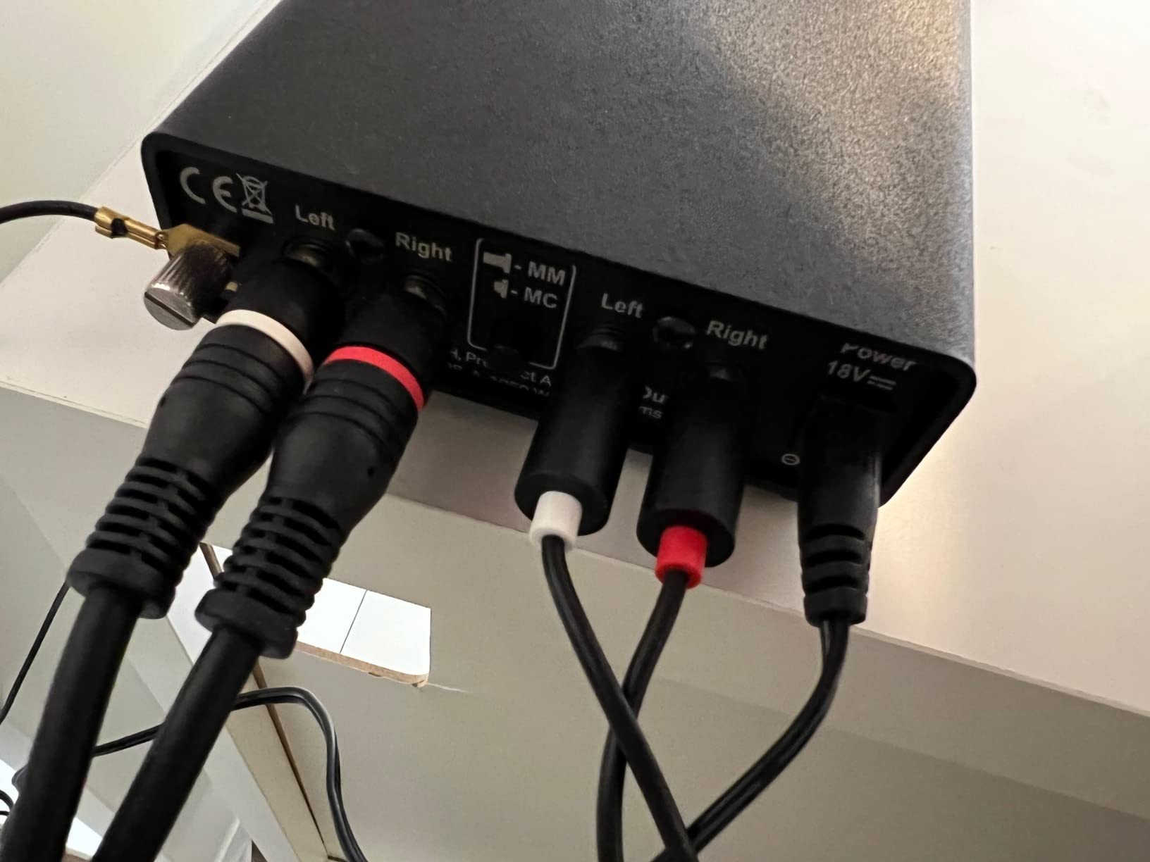 Pro-Ject Phono Box DC MM/MC Phono Preamp with Line Output (Silver) customer photo 2