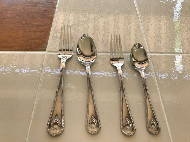 Lenox French Perle 65-Piece 18/10 Silverware Set for 12, Flatware | mirror finish, dishwasher safe | includes serving spoons and utensil set | heavy duty, cutlery set for kitchen and dining customer photo 1