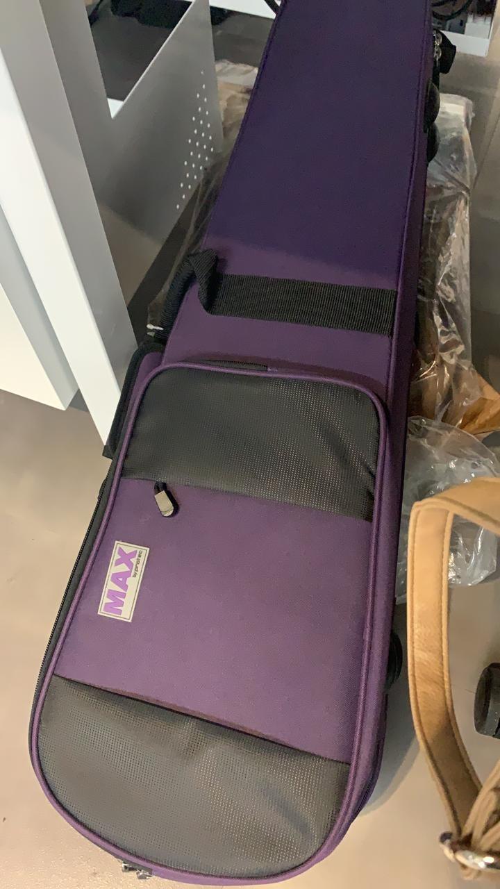 Protec 4/4 Violin Shaped MAX Case, Model MX044PR Purple customer photo 1
