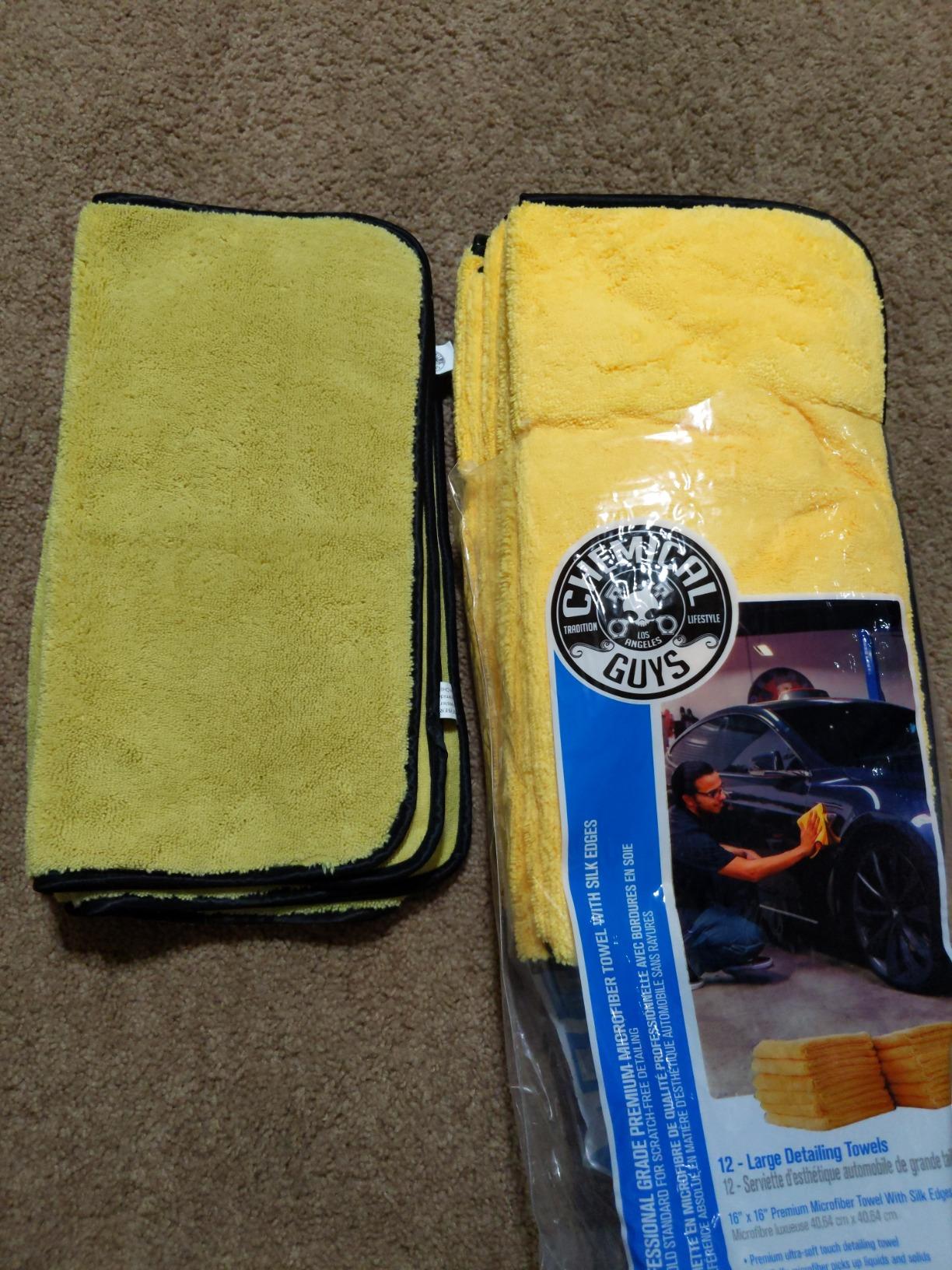 Chemical Guys, Professional Microfiber Towels, 16 x 16 in, Gold, 12 Pack | Ultra-soft, scratch-free towels for buffing wax, drying panels, cleaning glass and interiors customer photo 2