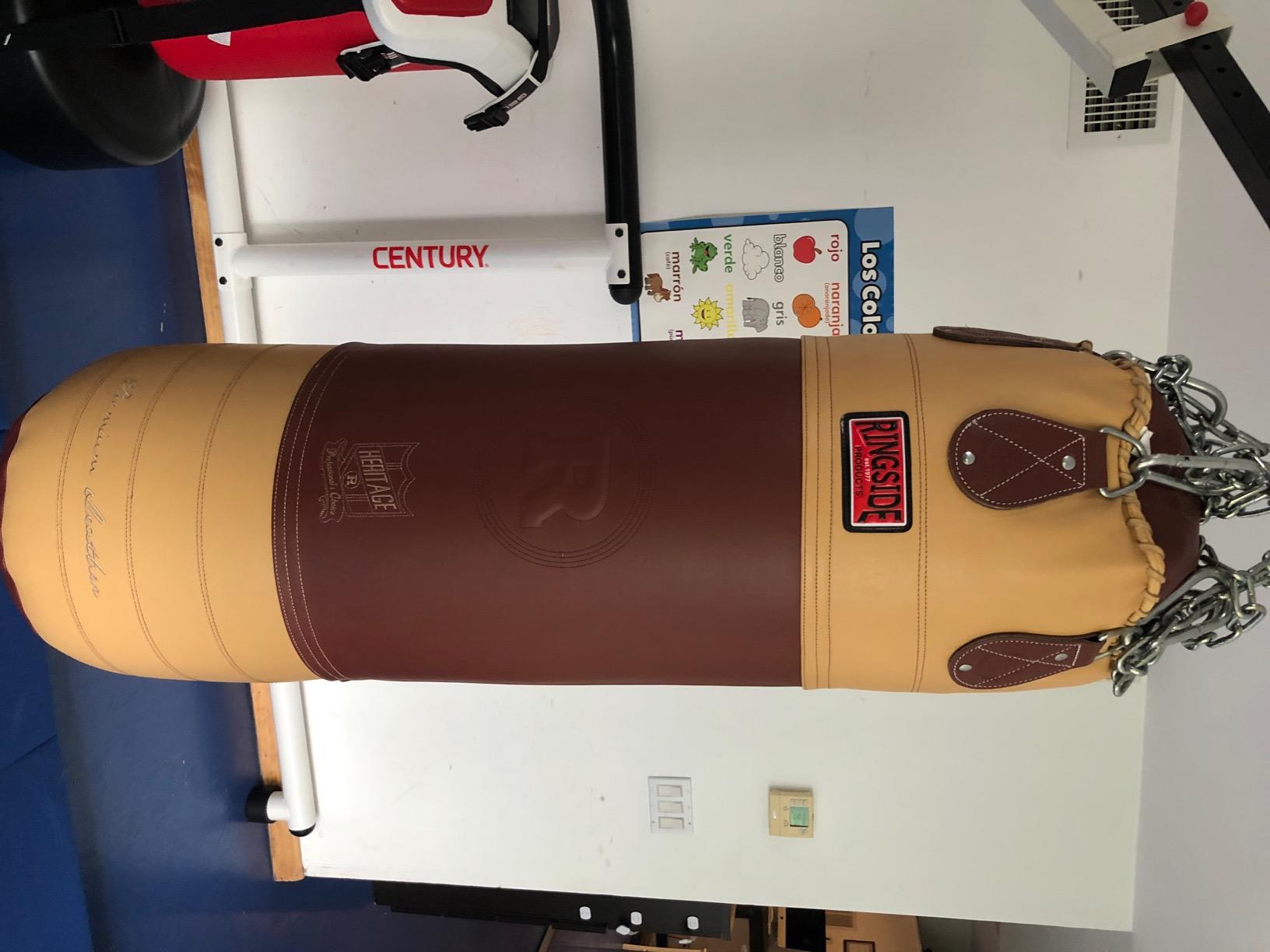 Ringside Heritage 90-pound Genuine Leather Boxing Punching Heavy Bag customer photo 1