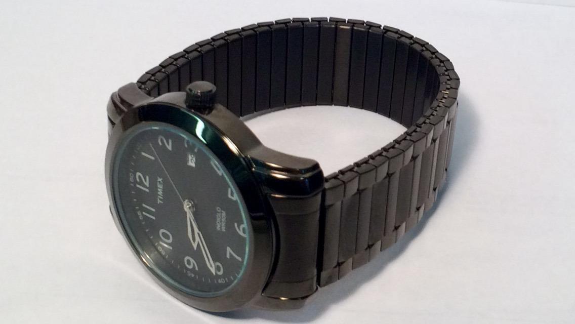 Timex Men's Highland Street Stainless Steel Expansion Band Watch customer photo 1