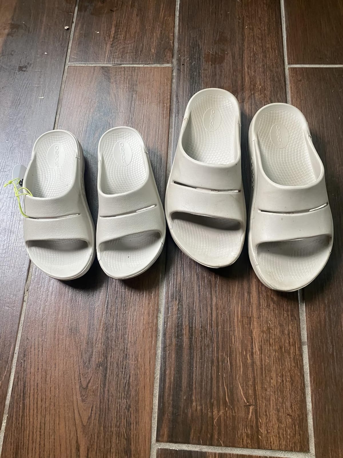 OOFOS OOahh Recovery Slide - Women's and Men's customer photo 2