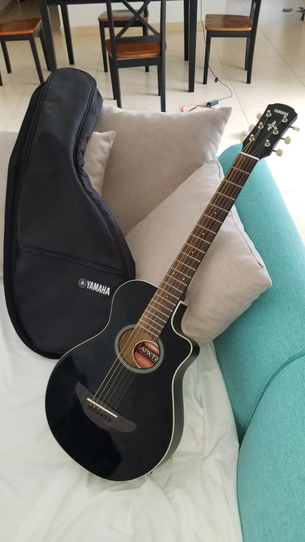 Yamaha APXT2 3/4-Size Acoustic-Electric Guitar with Gig Bag - Old Violin Sunburst customer photo 2