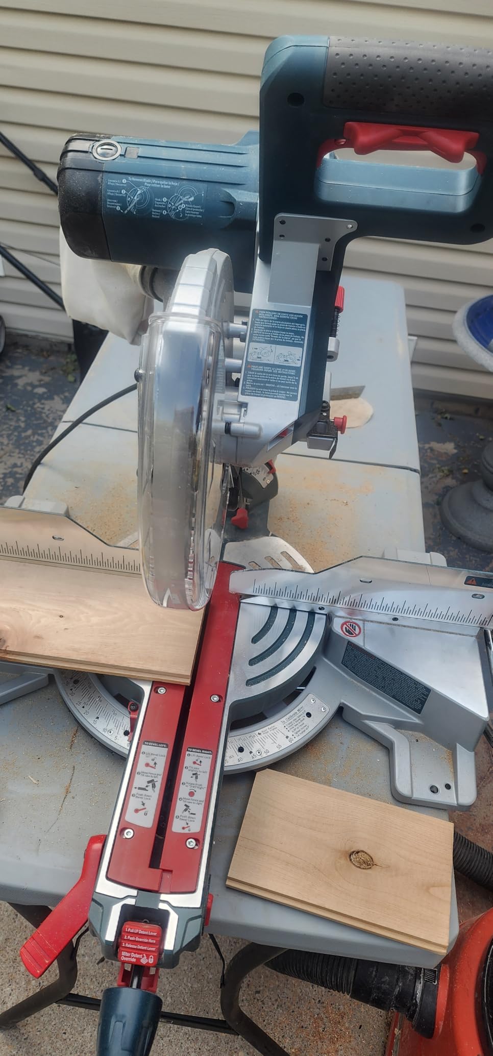 BOSCH 15.0 Amp CM10GD 10 In. Dual-Bevel Glide Miter Saw for Woodworking | Articulated hinge arms, axial-glide system customer photo 1