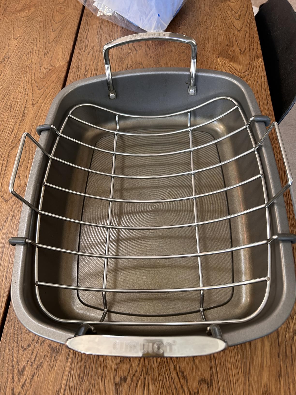 Circulon Total Bakeware Nonstick Roaster, Roasting Pan with Rack, 17-Inch x 13-Inch, Gray customer photo 2
