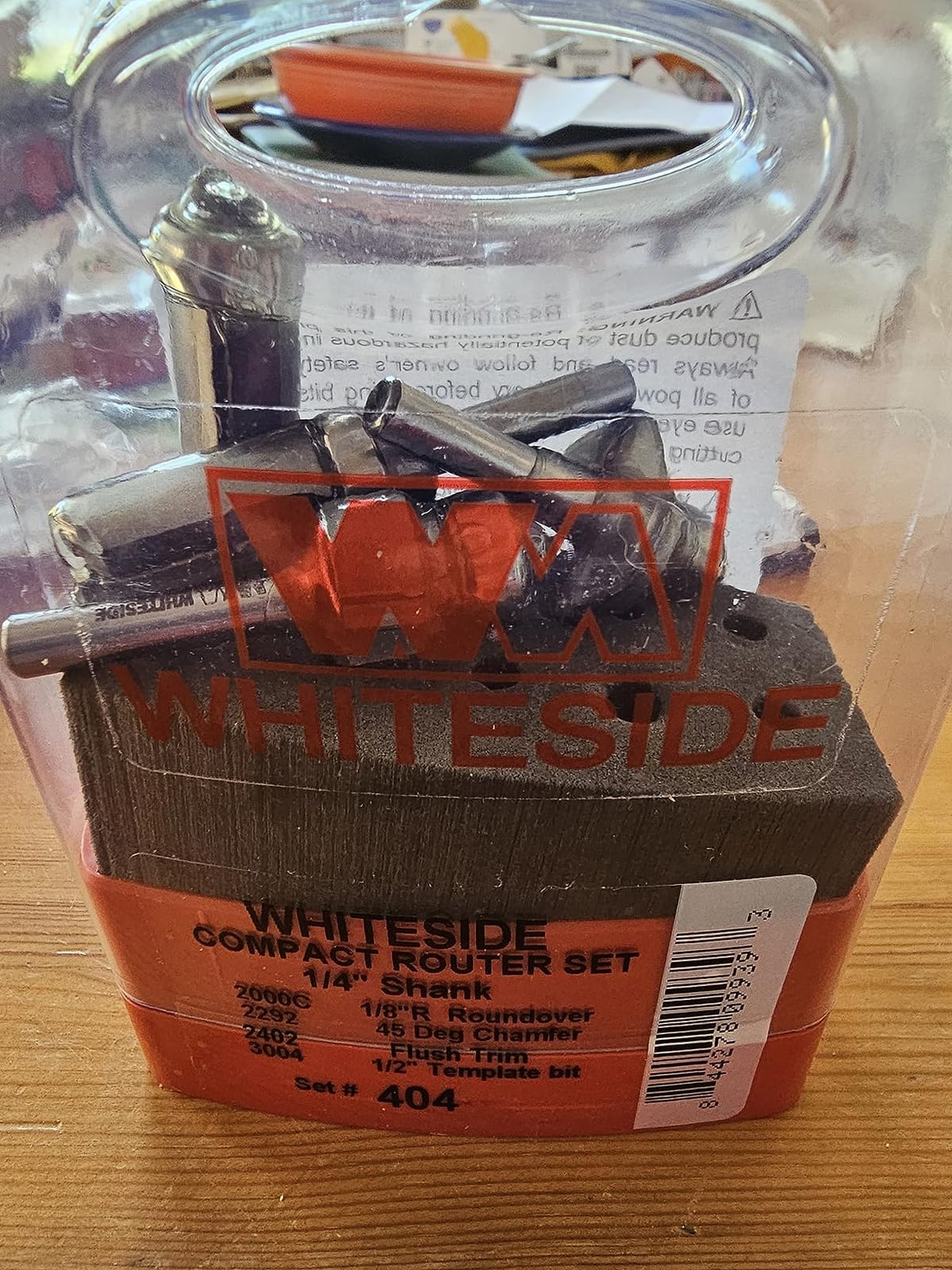 Whiteside 404 Compact Router Bit Set: Includes Flush Trim Bit (2402), 1/8 Inch Roundover Bit (2000C), Template Bit (3004), 45 Degree Chamfer Bit (2292) customer photo 1