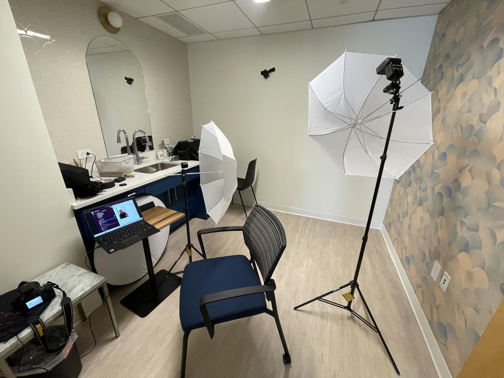 Powerextra Professional DF-400 Speedlite Camera Flash for Canon Nikon Pentax Samsung Fujifilm Olympus Panasonic Sigma Minolta Leica Ricoh DSLR Cameras customer photo 1