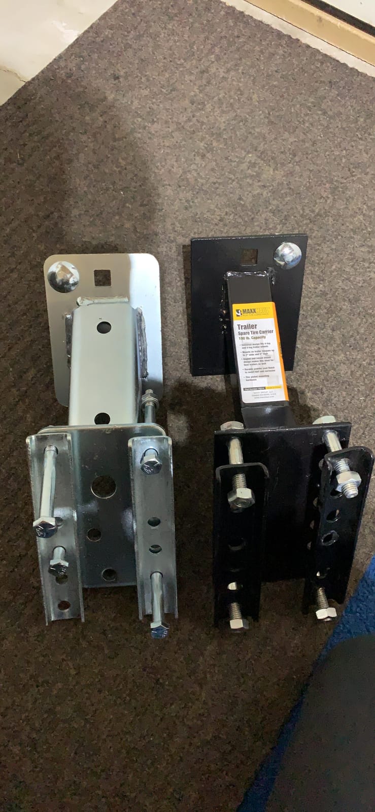 Extreme Max 3004.4553 Economy Spare Tire Carrier customer photo 2
