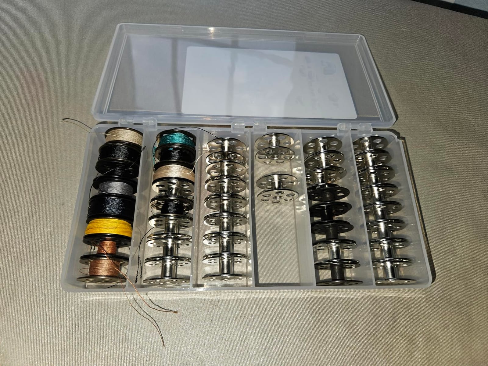ArtBin 8156AB Large Bobbin Box, Sewing Bobbin Organizer, [1] Plastic Storage Case, Clear customer photo 1