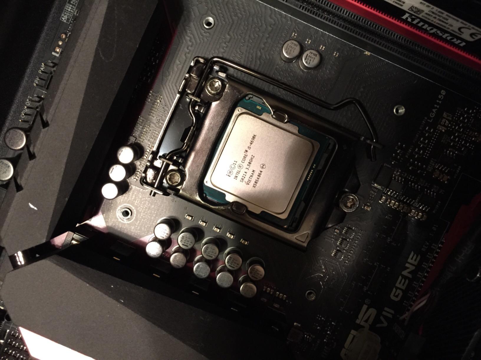 Intel Core i5-4690K Processor 3.5 LGA 1150 BX80646I54690K customer photo 2